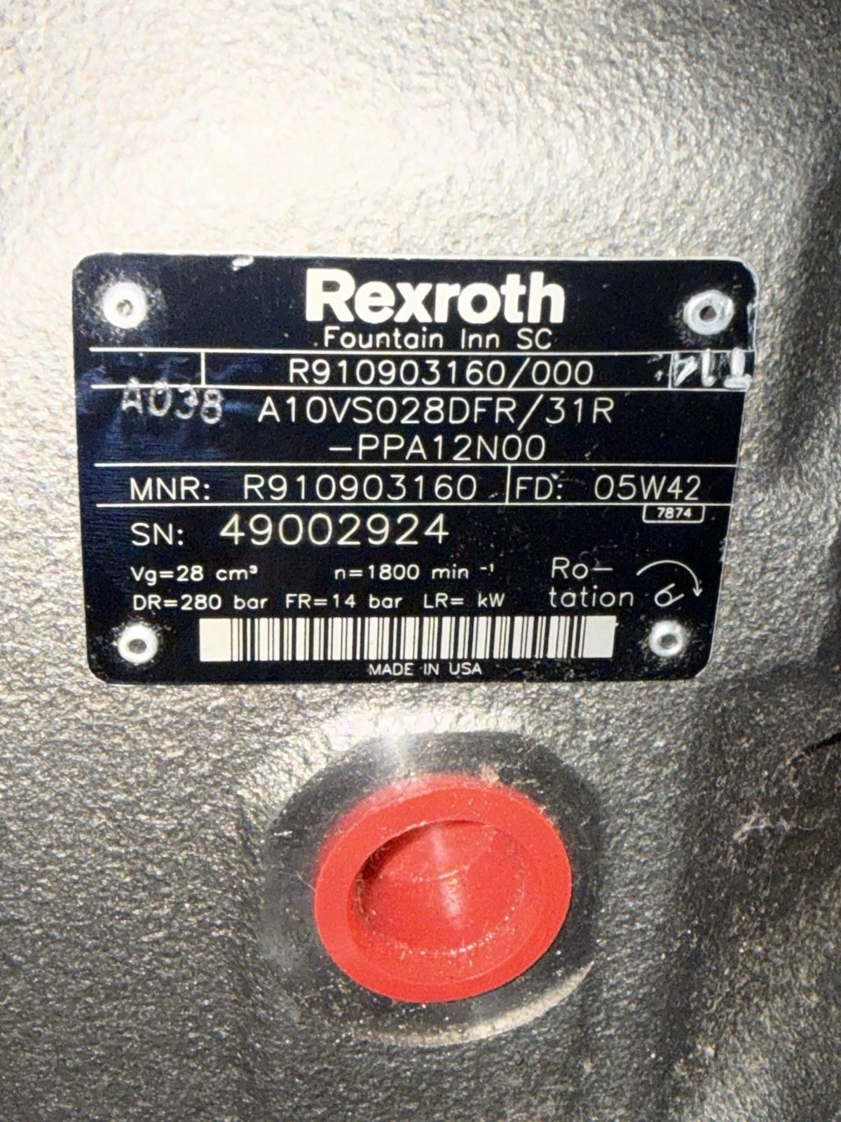 Rexroth Hydraulic Piston Pump R910903160/000 A10VS028DFR/31R-PPA12N00 (NOS)
