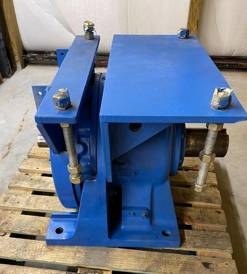 Used Sumitomo SM-Cyclo CHHS4225Y-11 Gear Reducer 11:1 Ratio 1165 HP 66,700 Torque out