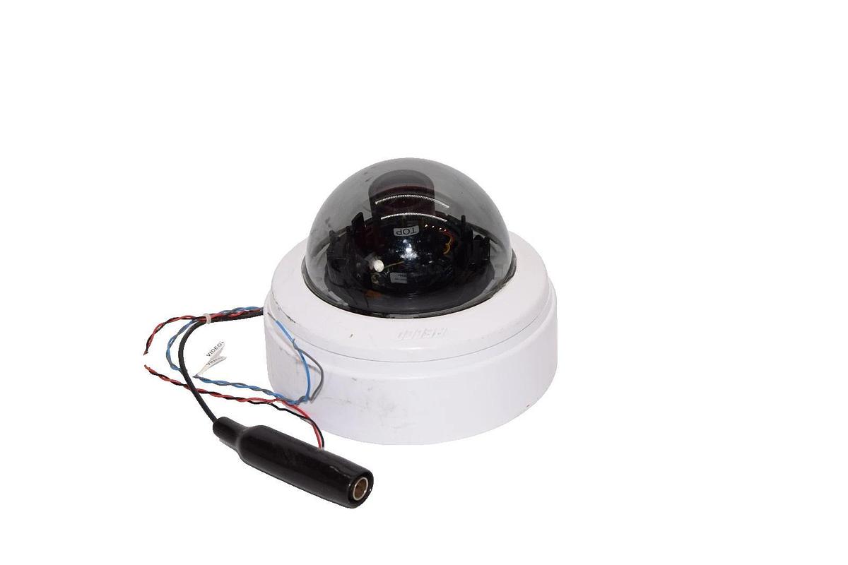 Used Pelco IS90-CWV9 , 1S90CWV9 3.0-9.5mm Dome Security Camera , White