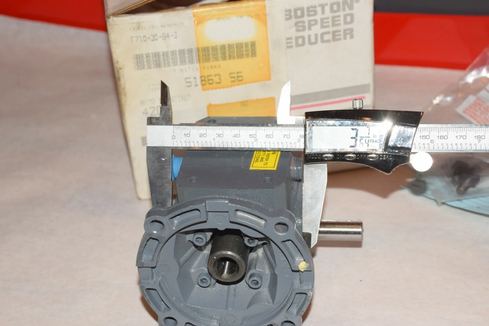 NEW BOSTON GEAR F710-30-B4-J F710-30-B4-J 30:1 .15HP RATIO GEAR SPEED REDUCER