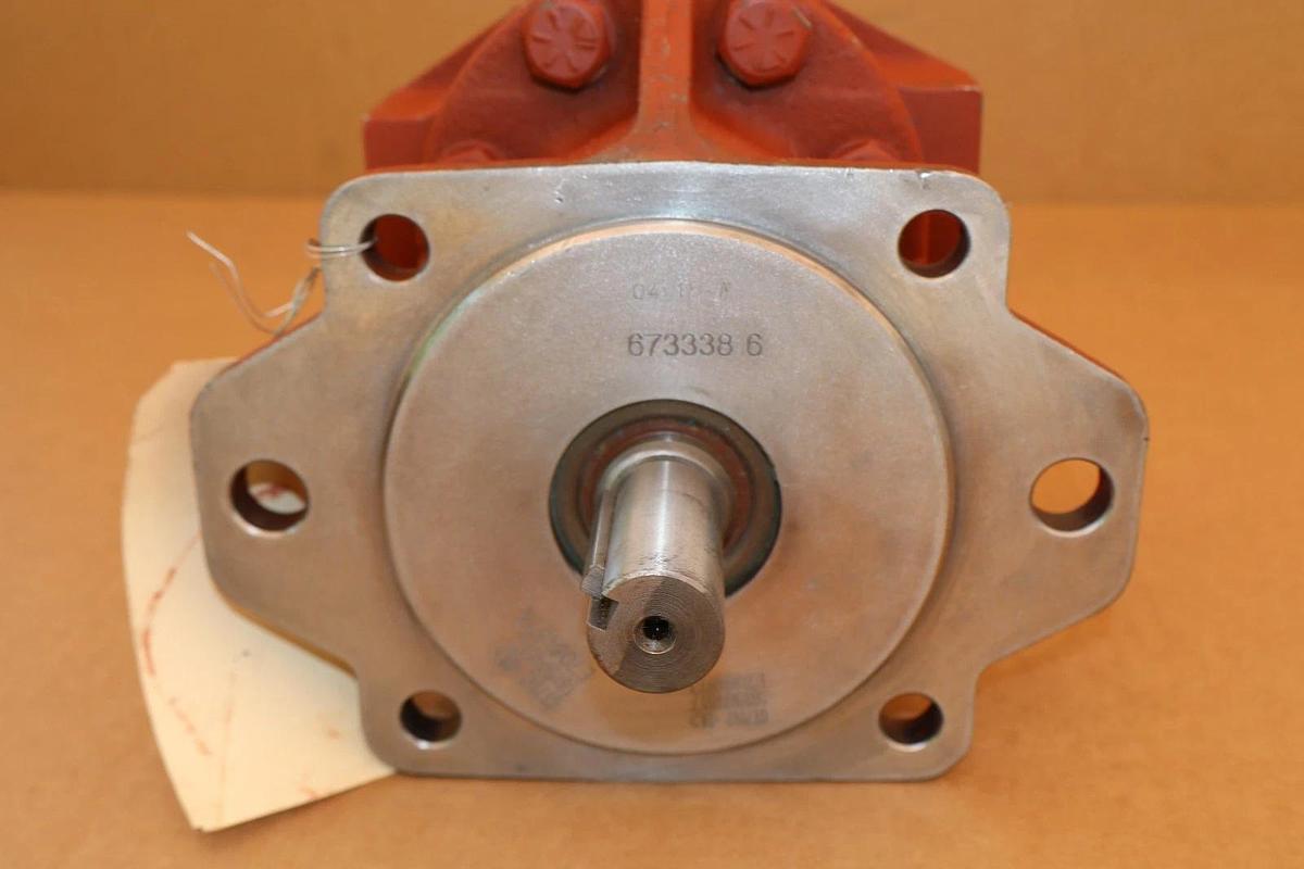 GearTek Hydraulic Gear Pump E7084873 6733386 GT7142 161964517 720894C 720898 NOS