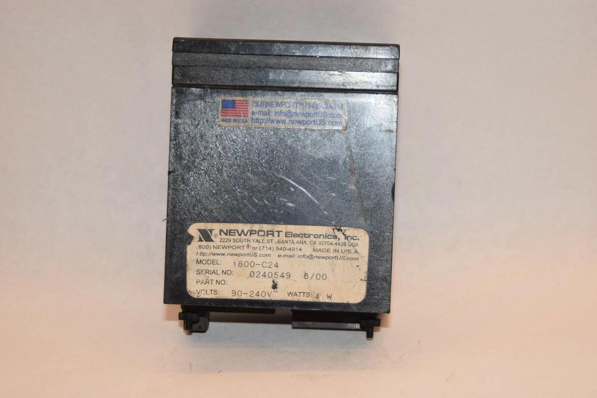 Used NEWPORT ELECTRONICS INC 1800-C24 1800C24 90-240V 4W Temperature Controller