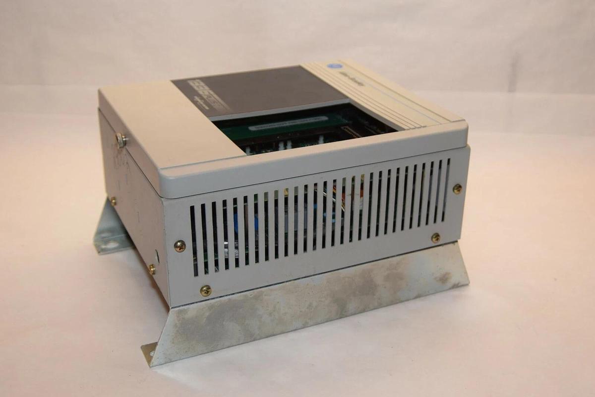 ALLEN-BRADLEY 1336 PLUSII 1HP AC Drive 1336F-BRF10-AA-EN-HAS2-L4 (NEW)