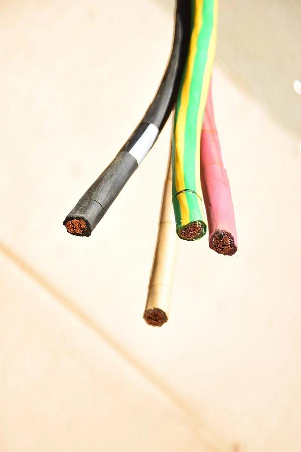 80' Carol SOOW Flexible Cord Cable Jacket P-7K-123033 MSHA 2AWG 4/C 600V Copper