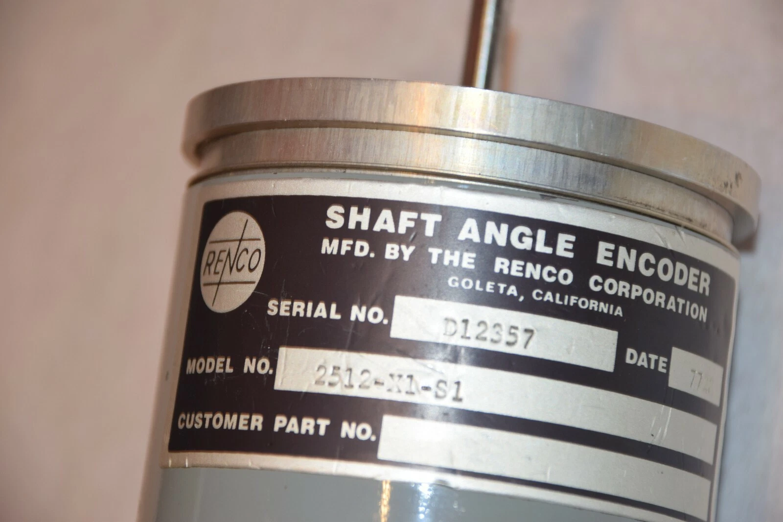 Used RENCO SHAFT ANGLE ENCODER 2512-X1-S1 2512X1S1 D12357