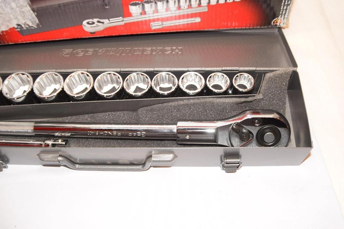 (NEW) GEARWRENCH 80879 13 Piece 3/4" Drive 12 Pt Standard SAE Socket Set W/Case