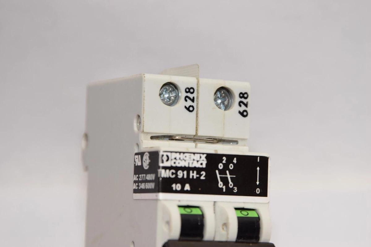 (NEW) PHOENIX CONTACT TMC91 H-2 TMC91H-12 10A 2Pole Breaker Switch