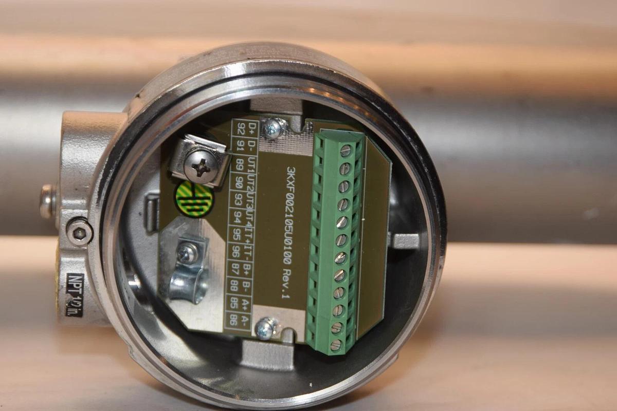 Used ABB CoriolisMater FCB330-F1A2025R0A6A1A1Y0Y0Y 1" Mass Flow Meter