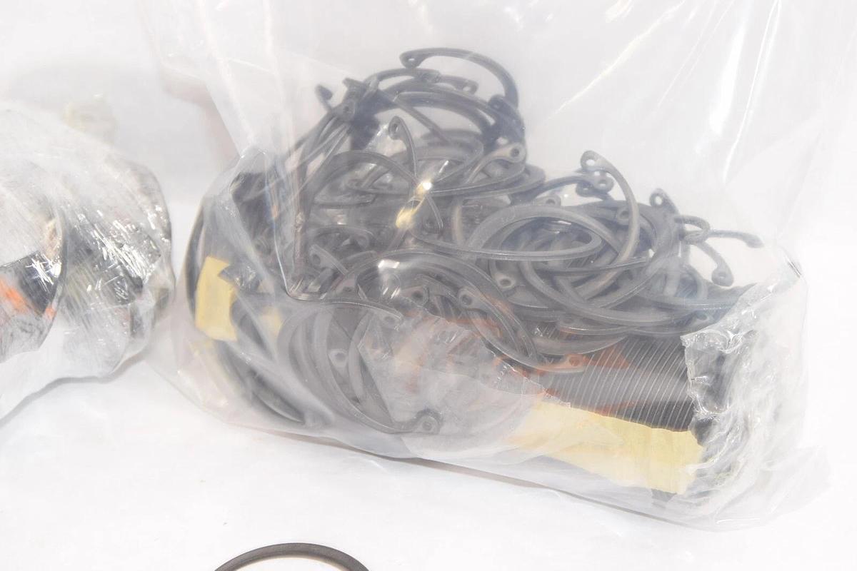 (NEW - Approx. Lot of 380) SMC RTW-52 RTW52 Snap Ring