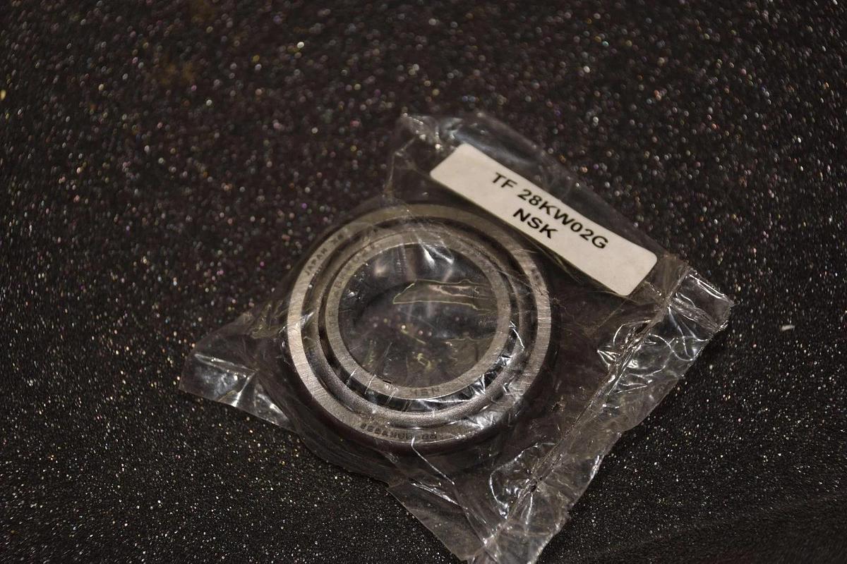 NSK 28KW02G BEARING NEW