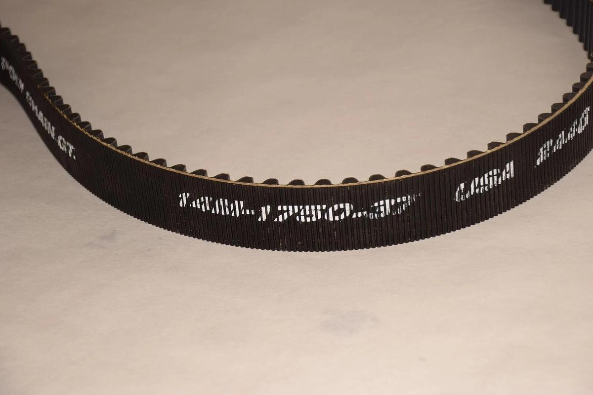 (NEW) GATES 14M-1750-37 , 14M175037 Poly Chain GT Timing Belt USA