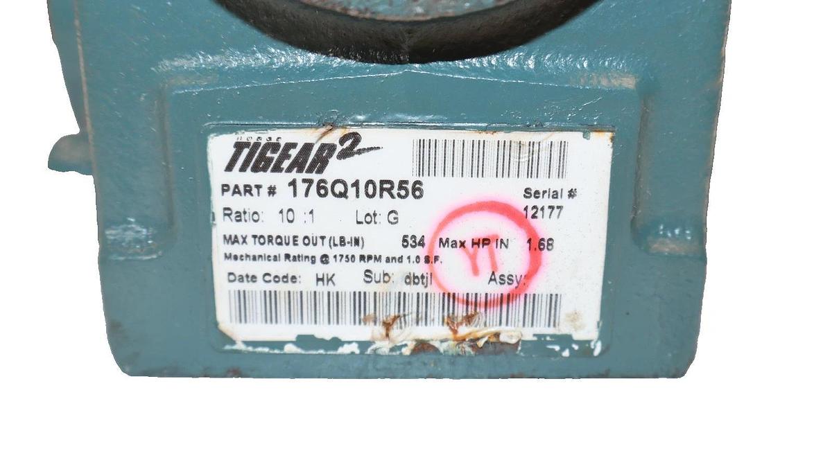 Refurbished Dodge Tigear 2 176Q10R56 10:1 Ratio 7/8" Shaft Gear Reducer