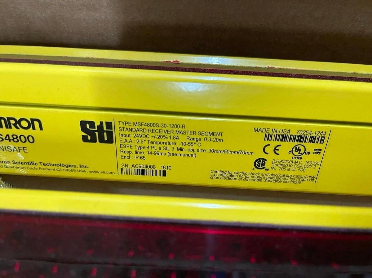 OMRON MSF4800S-30-1200-15X-15R MSF4800S30120015X Safety Light Curtain set (NEW)