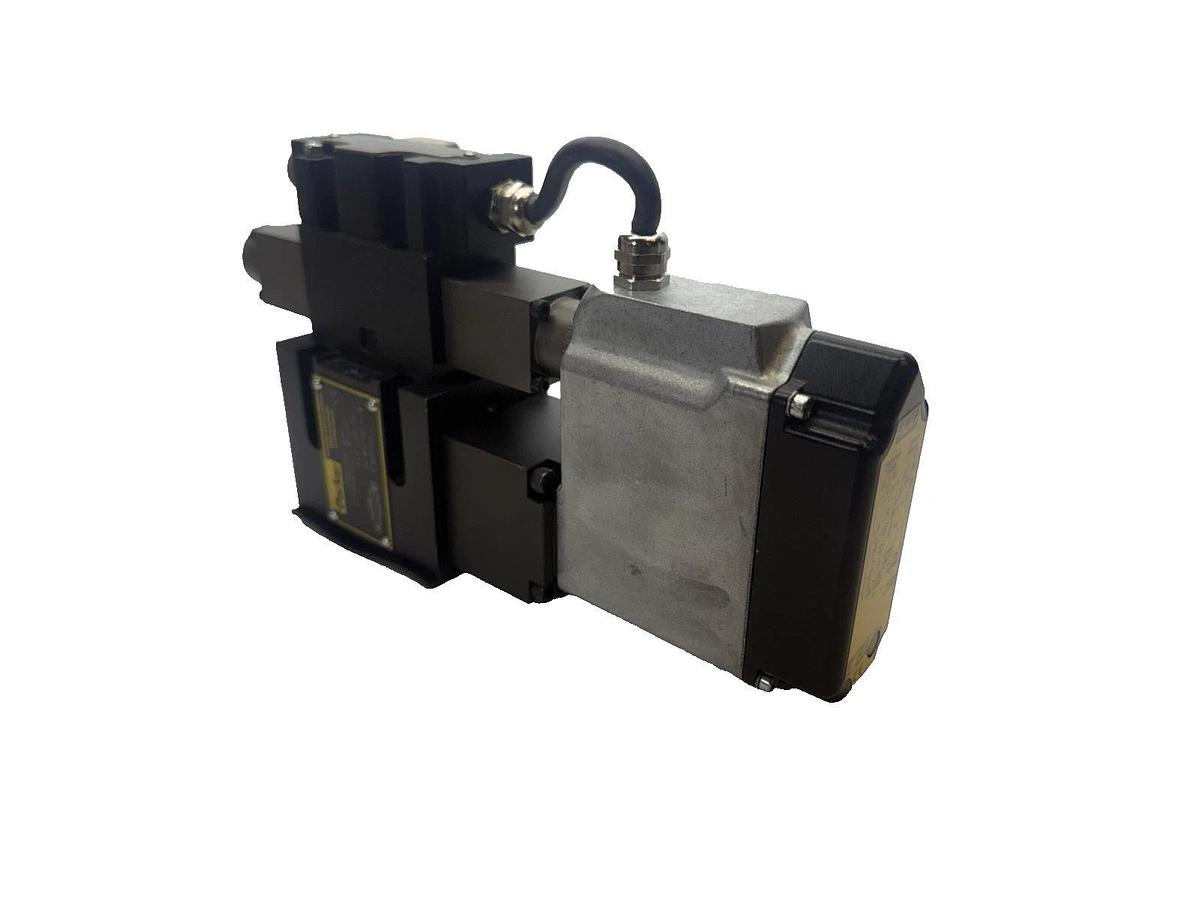 Parker Servo Valve Proportional Hydraulic D1FVE50BCVLB30 D31FHE02C1VB0040 (New)