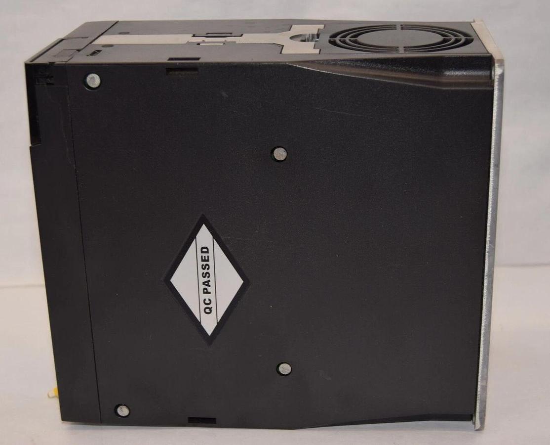 Used INOVANCE 380v IS620NT3R5I IS620NT3R51 3ph 380-440v 2.4a Out: 0-380v Servo Drive