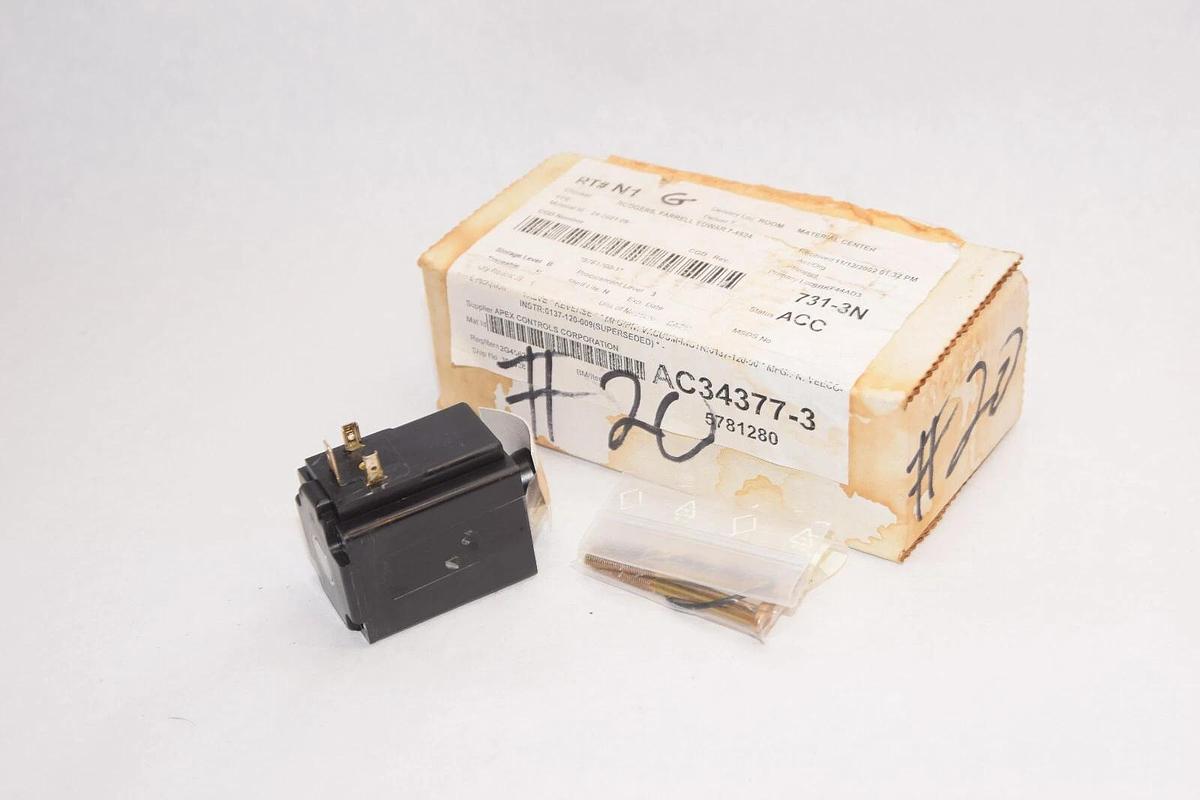 (NEW) BURKERT 455353 120V 7W 2 Way Solenoid Valve