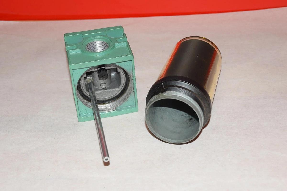 NEW NUMATICS L30L-06 C L30L-06C 150psi  3/4" INDUSTRIAL LUBRICATOR