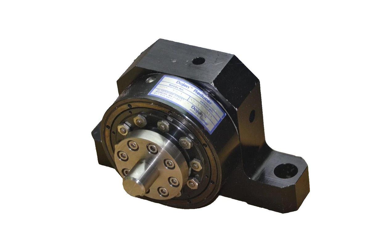 Used Dojen LENZE Servo Reducer M0210:1 M02101 Mo2 10:1 M02 10:1