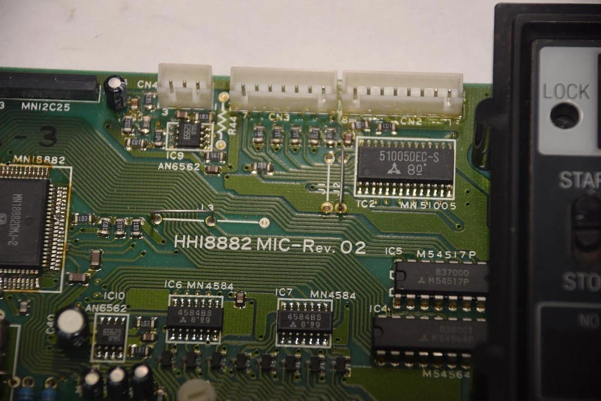 Used ALLEN BRADLEY  HH18882MIC REV 02 CIRCUIT BOARD  HH18882 MIC Rev 02