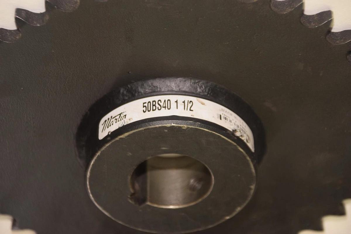 MARTIN 50BS40 1-1/2 1-1/2" BORE 40 TEETH SPROCKET NEW