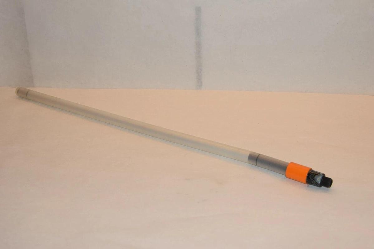 Used IFM Efector LI5043 L15043 19" Binary Level Sensor