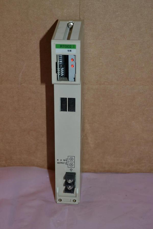 Used OMRON C500-RT002-V1 REMOTE I/O UNIT MODULE