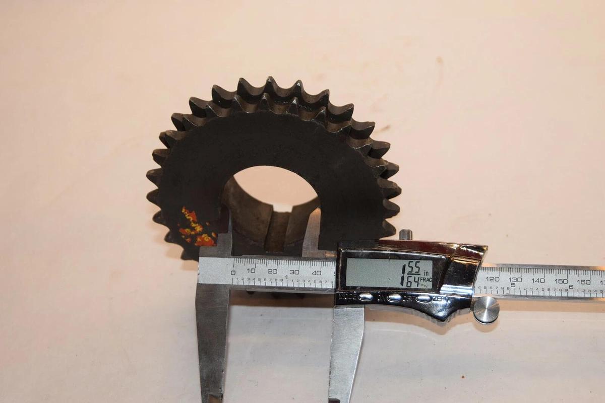 (NEW) BROWNING D40P28 28 Teeth Sprocket