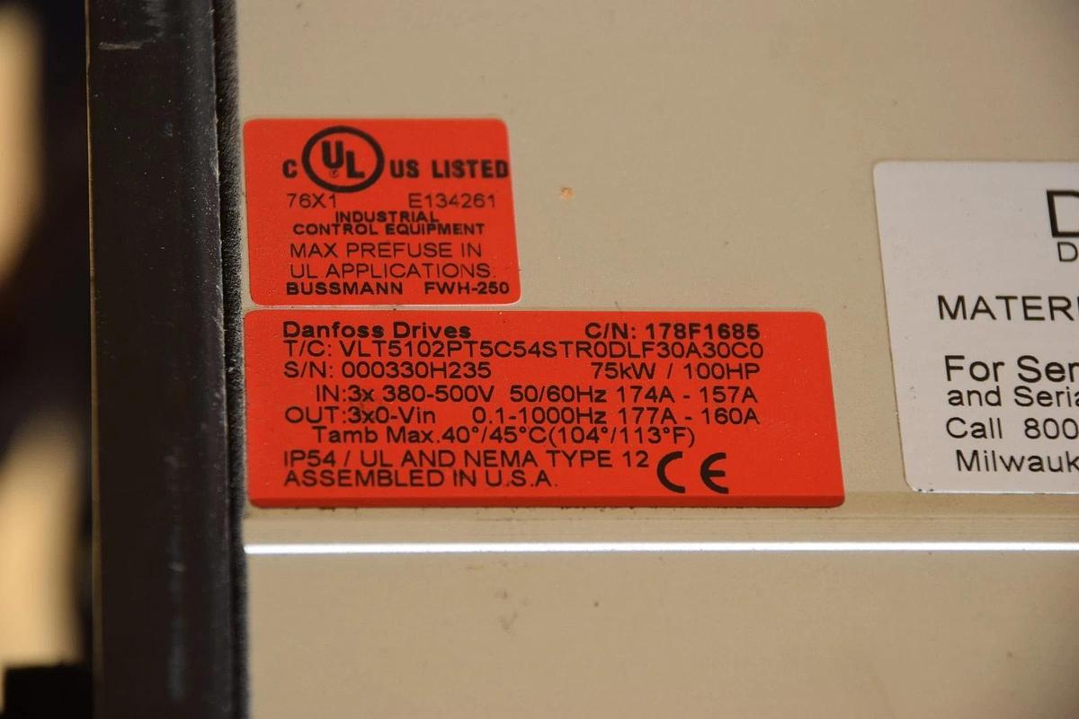 Used Danfoss Graham Trane AC Drive 178F1685 VLT5102PT5C54STR0DLF30A30C0 100HP