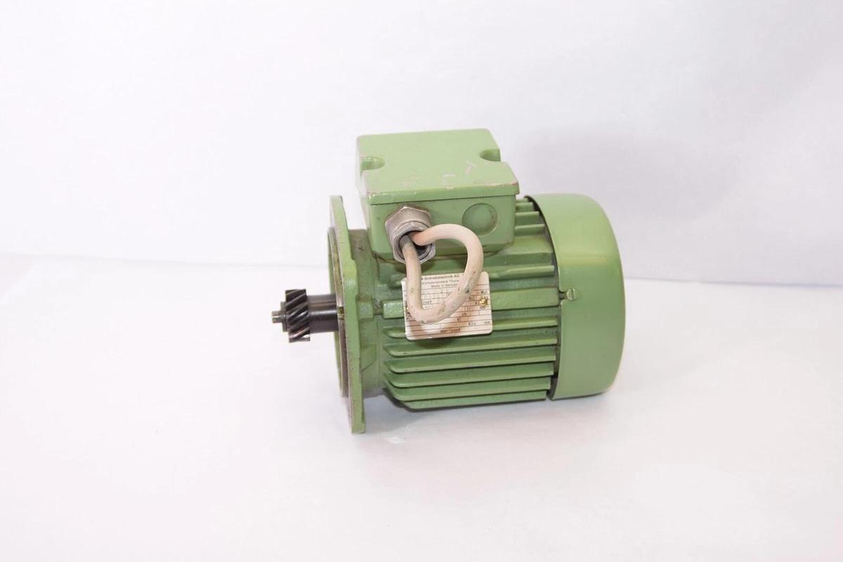 Used VEM MOTORS THURM KPR 63 G 6 273784207 265/460V 60Hz 0.30kW Electric Motor
