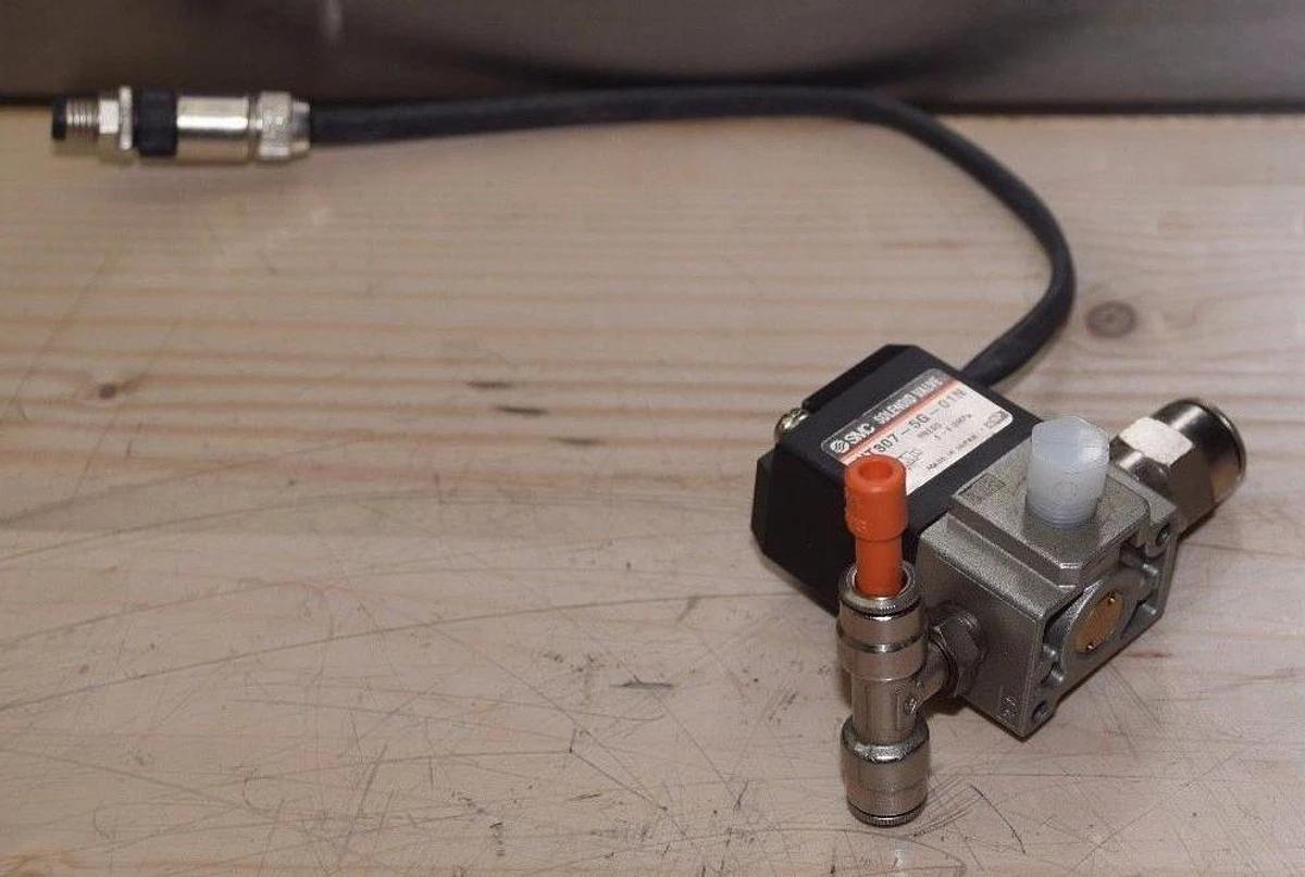 SMC  Pneumatic  Valve  VT307V-5G-01N 24VDC Coil