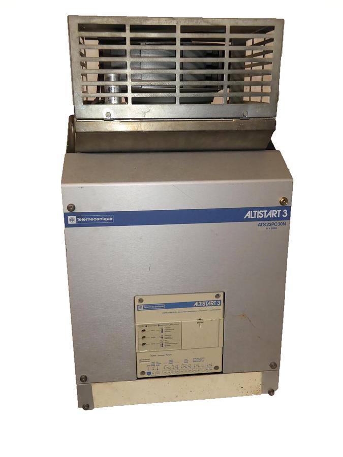 Used Telemecanique ATS23.C30N ALTISTART3 Soft Starter 220 480 Volt 250 HP 300 Amp