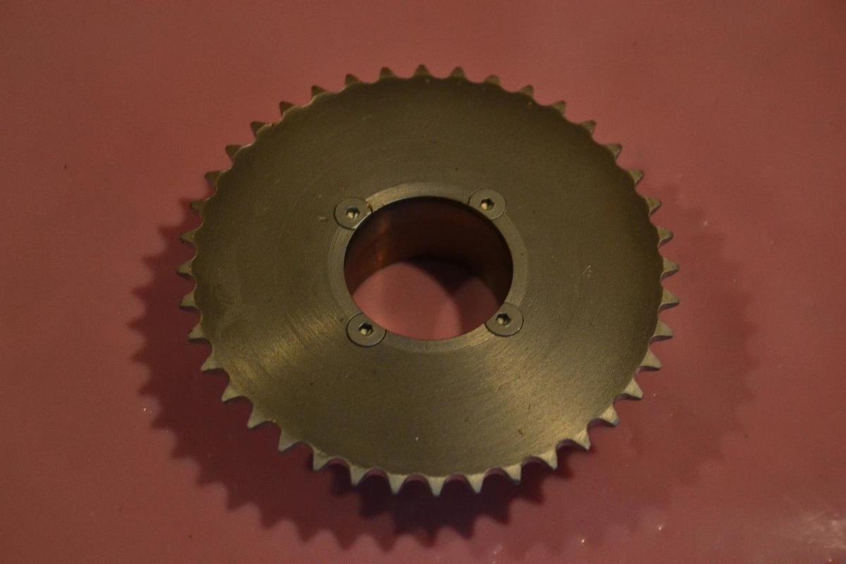 AMETRIC  SPROCKET 1/2-25 1/2 25 1 3/8" 1 3/8 INCH NEW