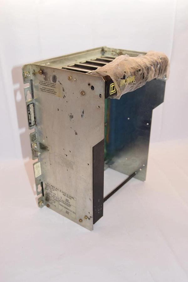 (NEW) SQUARE D 8030 RRK-100 SER.D2 SY/MAX 5-Slot Rack Assy.