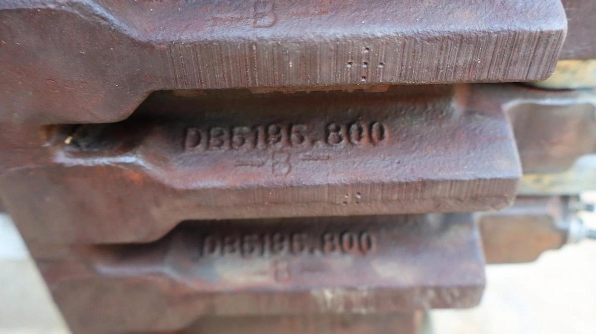 Used Altec 970128972 , DB5195.800 Hydraulic Valve Block