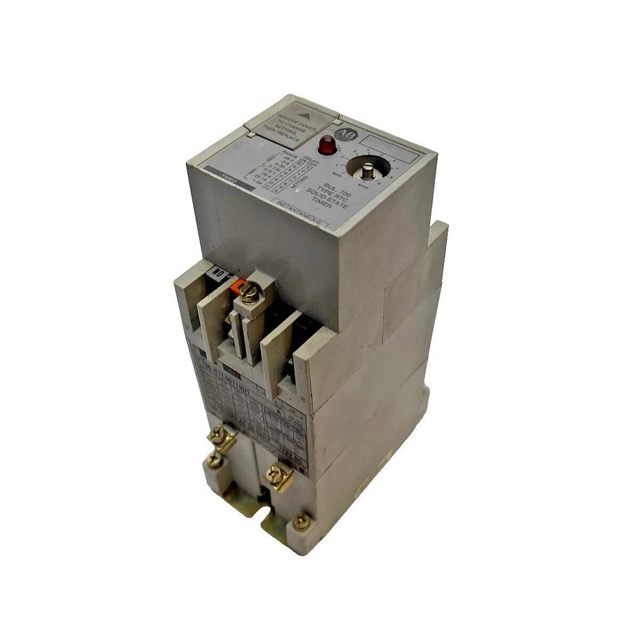 Used Allen Bradley 700 RTC Solid State Timer 700-RTC00110U1 Ser. A 110/120vac 120vdc