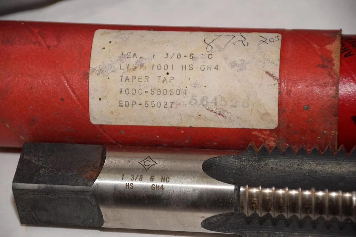 CLEVELAND 1000-580604 EDP-55027 1-3/8" TWIST DRILL TAPER TAP NEW