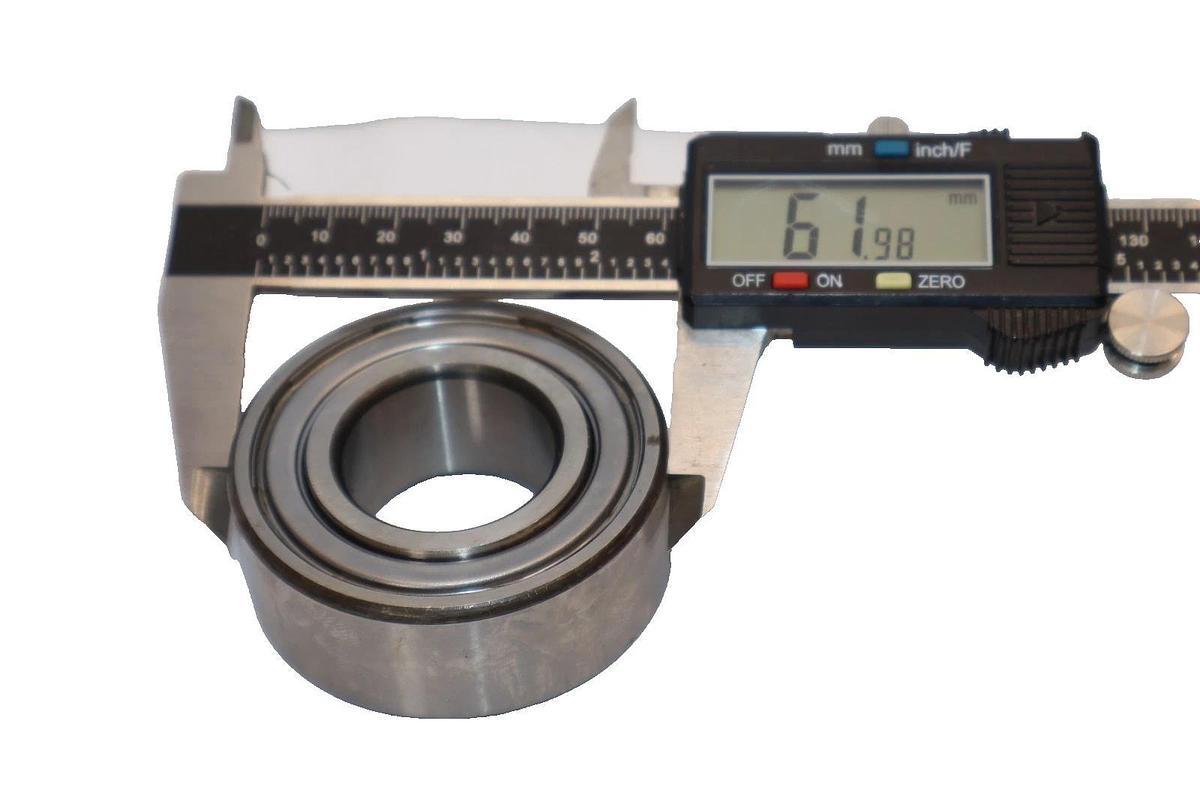 SNR Bearing 5206ZZ Contact Bearing (New)