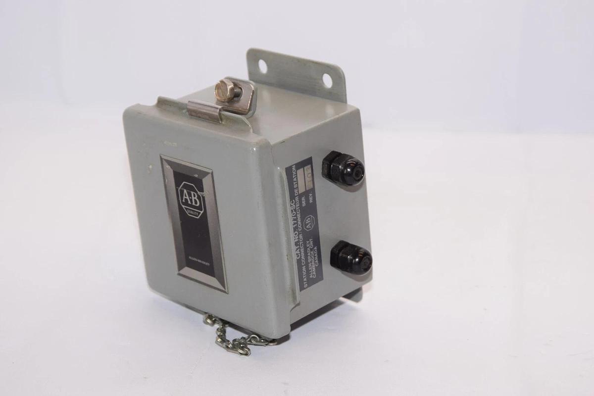 Used ALLEN BRADLEY 1770-SC Data Highways Station Connector