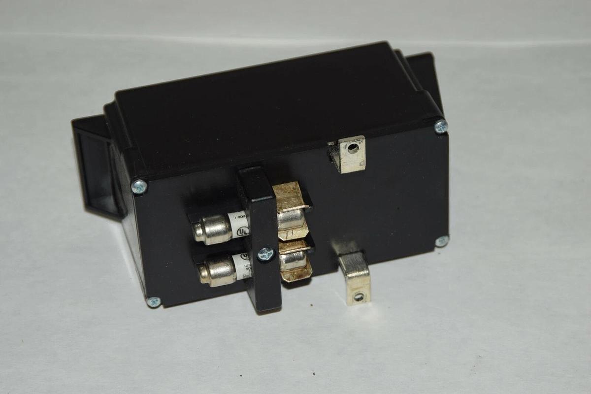 Used HUBBELL HBL160PMM277 277Vac Transient Voltage Surge Suppressor Rep. Module