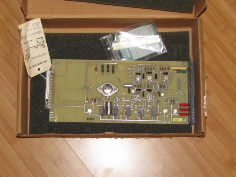 NEW FOXBORO 2AX-INT-L  2AXINTL NO301AL REV.U NEW IN BOX