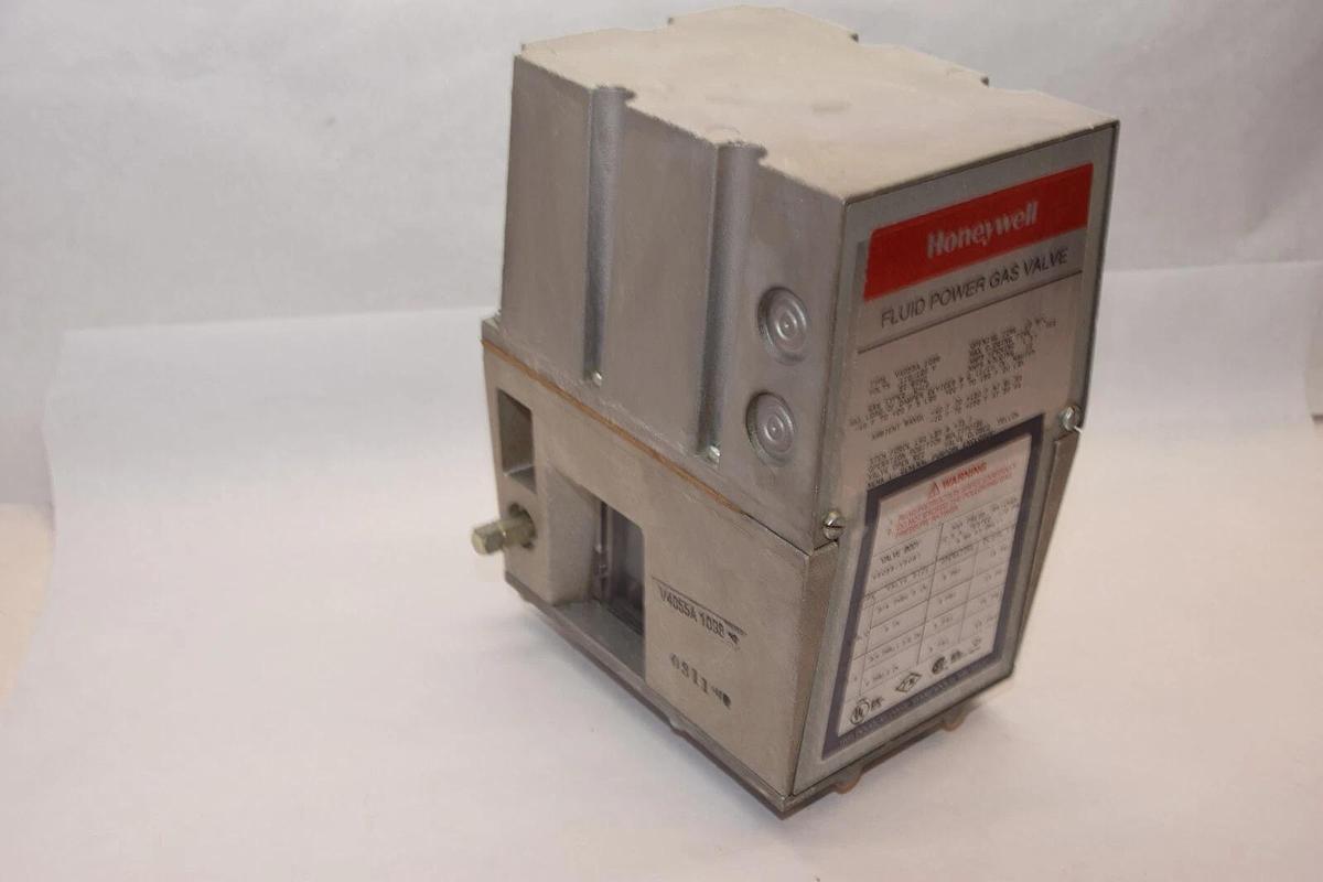 (NEW) HONEYWELL V4055A 1098 , V5055 / V5097 110/120V Fluid Power Gas Valve