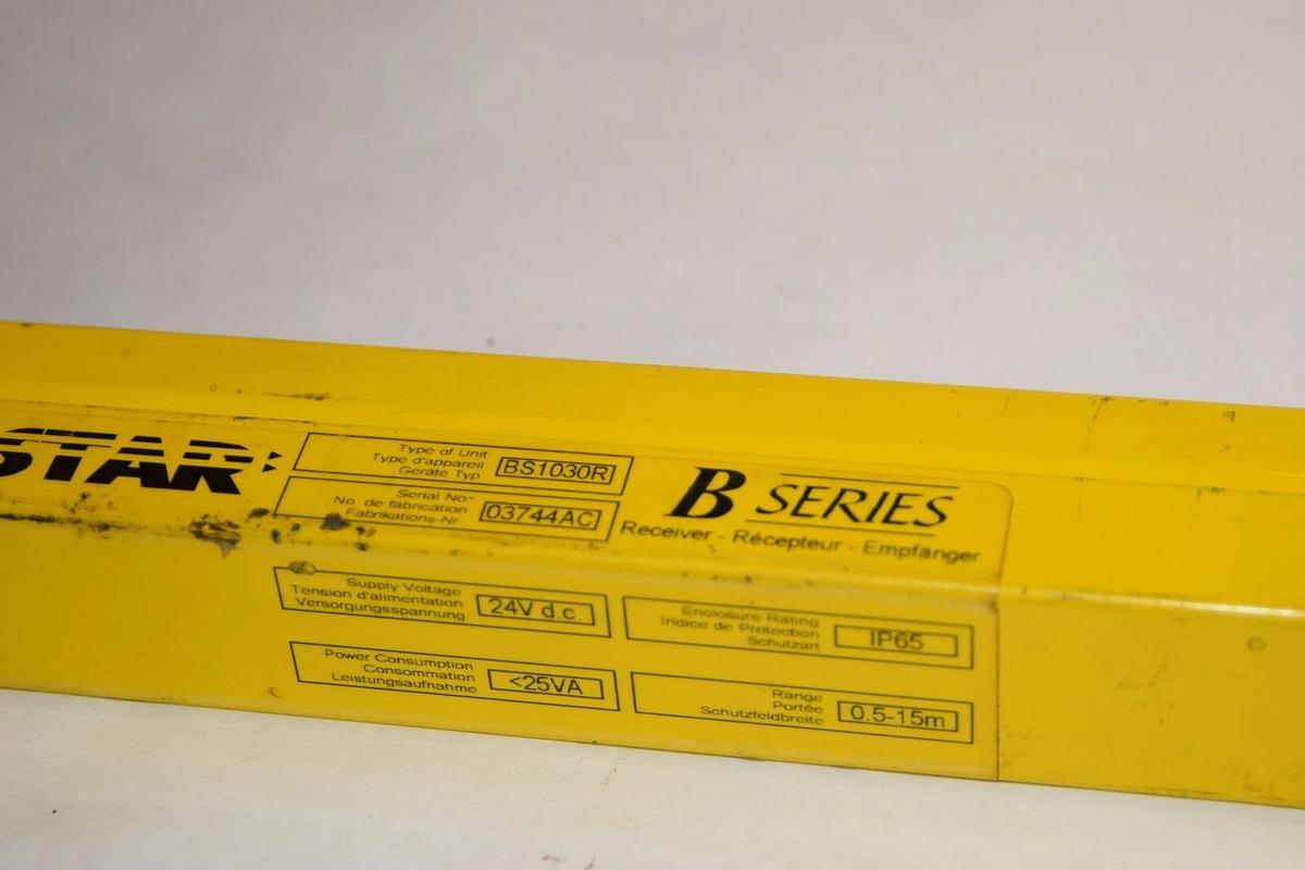 Used GUARDSTAR BS1030R B Series 0.5-15m 24Vdc Receiver Light Curtain