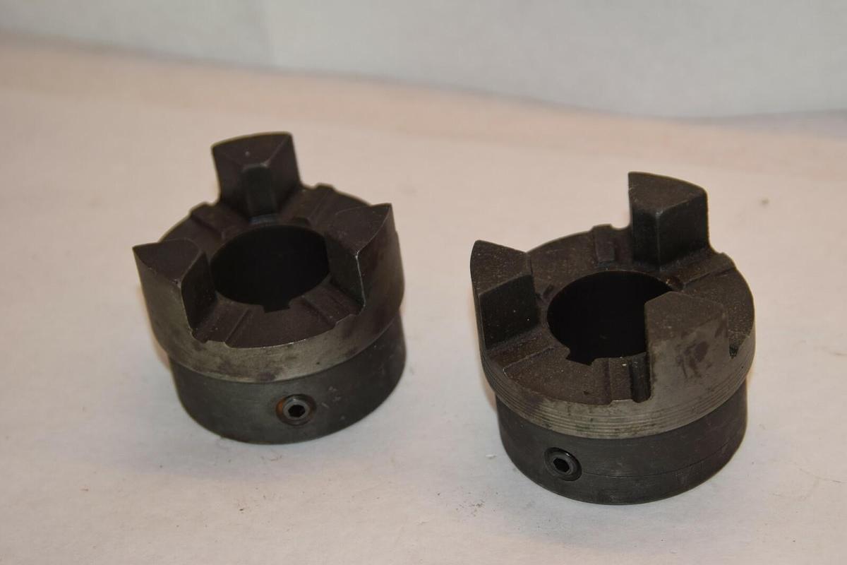 NEW (LOT OF 2) MAUREY CHICAGO FC100 x 1-1/4 FC100X1-1/4 1-1/4" BORE COUPLING