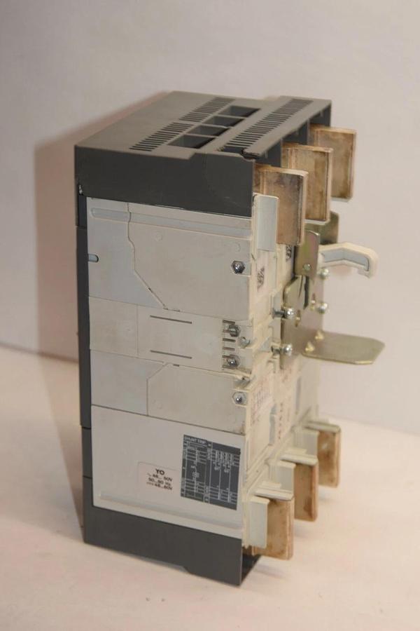 Used ABB SACE TMAX T5 L-D 400 T5L-D400 3P Circuit Breaker