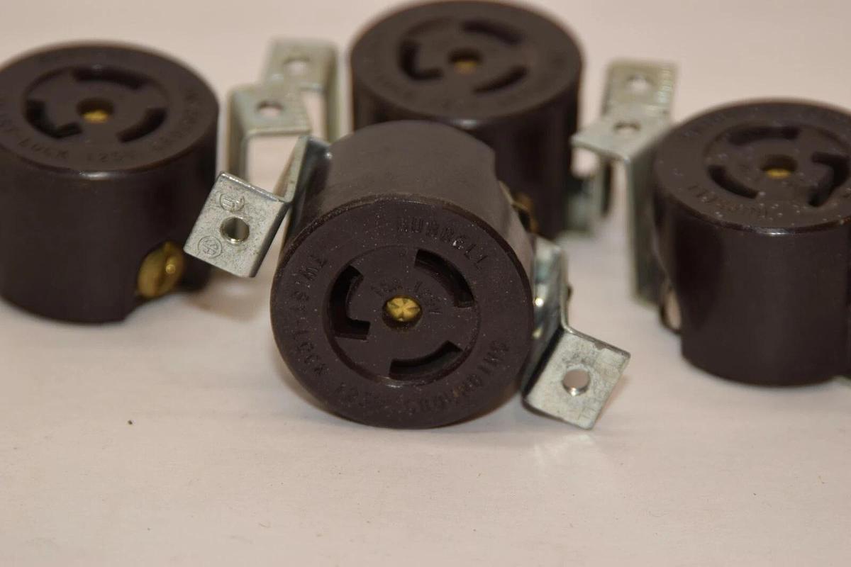 (NEW - LOT OF 4) HUBBELL 15A 125V Twist-Lock Receptacle