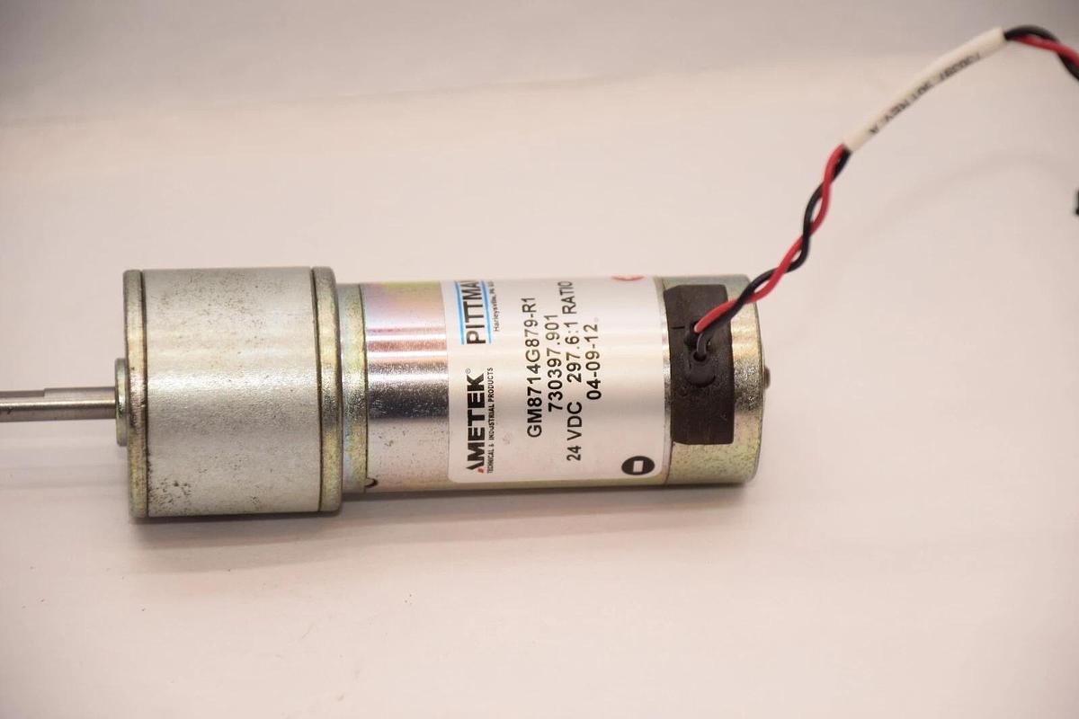 Used AMETEK GM8714G879-R1 24Vdc 297.6:1 Ratio Gear Motor