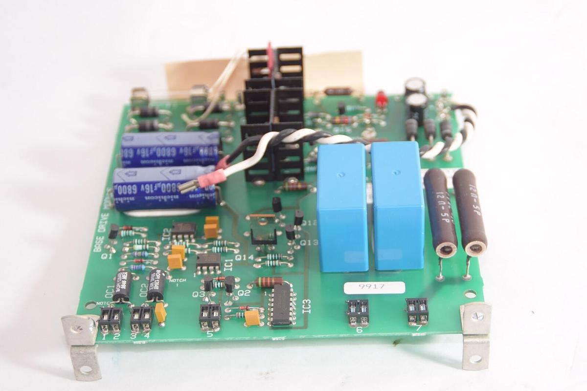 Used 362605.01 Rev K , QCD-2-0 0499 , 371281B Base Drive Module Board