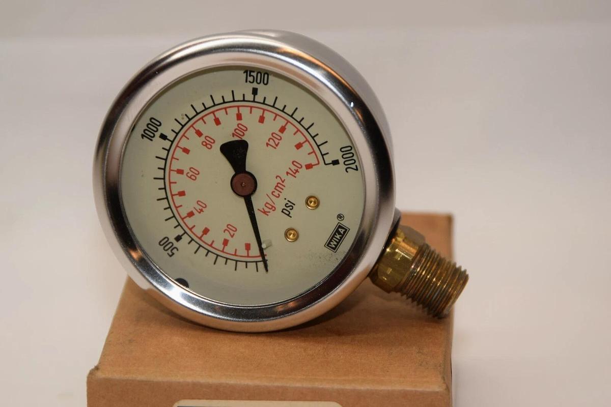 (NEW) WIKA 9693828 212.53 2.5" Face 1/4" Npt 0-2000psi Pressure Gauge