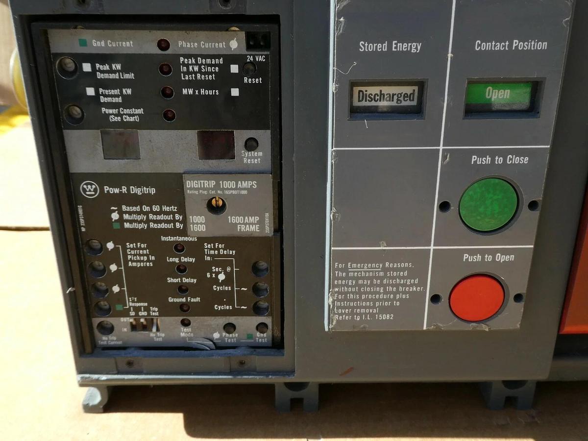 Used Westinghouse SPB 100 1600A Drawout Pow-R Breaker  w/ 1000 Amp Plug SPB100