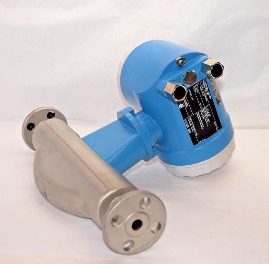 ENDRESS + HAUSER Promass 80F Mass Flowmeter 80F15 80F15-AAASCARAB7AA 1/2"  NEW